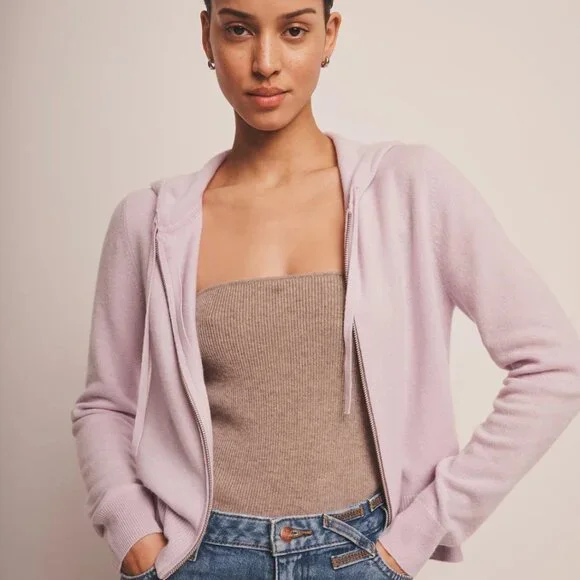 Naadam Signature Cashmere Cropped Zip Up Hoodie in Lilac - Picture 1 of 9
